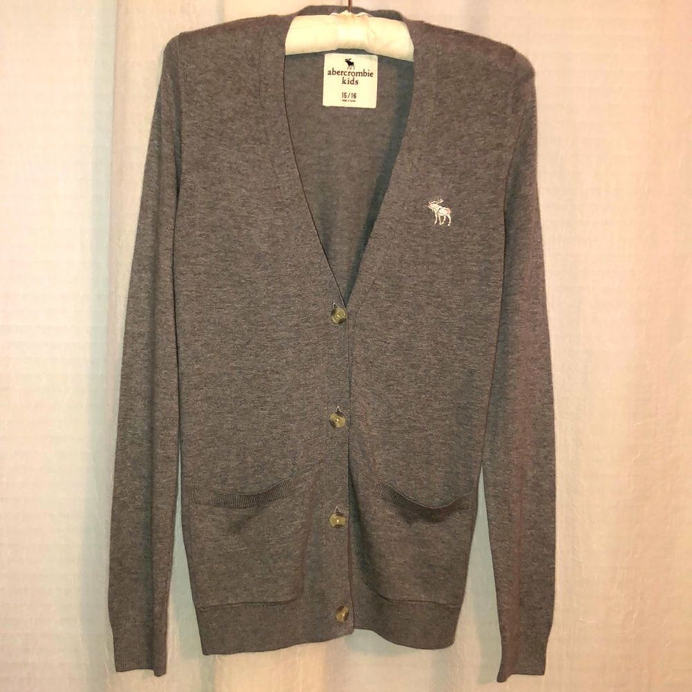 abercrombie 15/16 Gray Button Front Cardigan Sweater with Pockets
